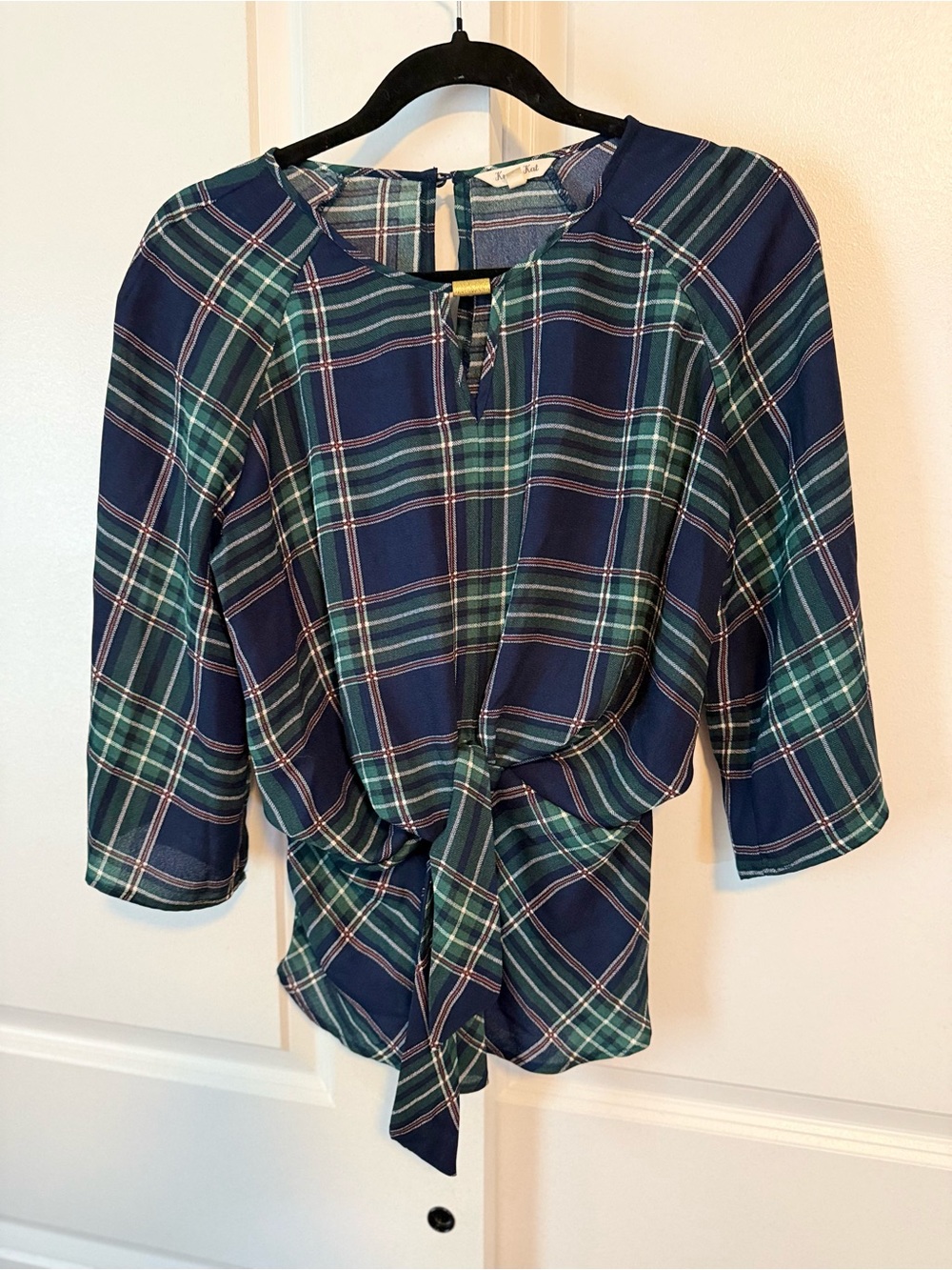 Keazy Kat Plaid Tie-Front Women's Blouse - Navy & Green